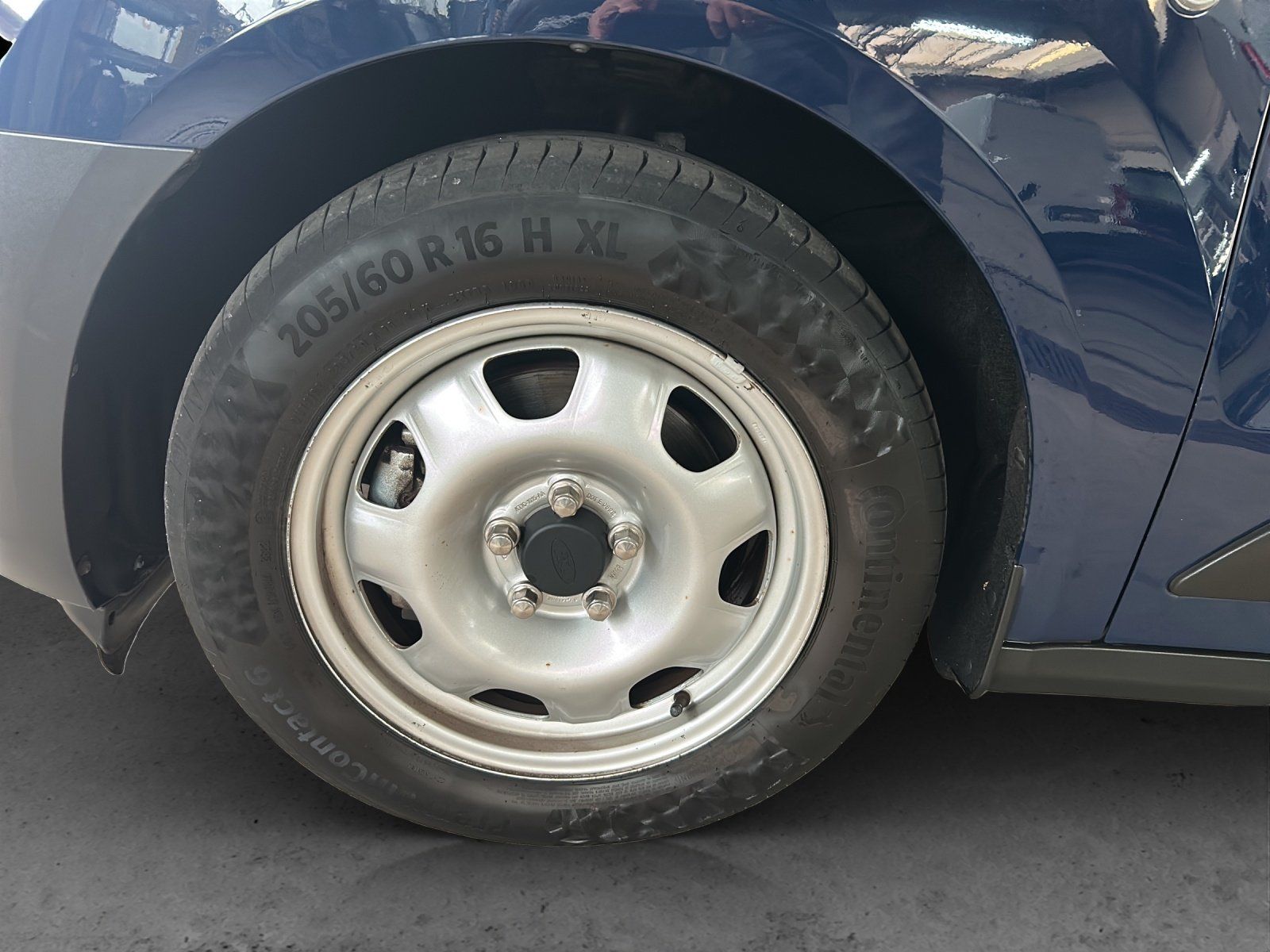 Fahrzeugabbildung Ford Transit Connect Basis 1,5 TDCi