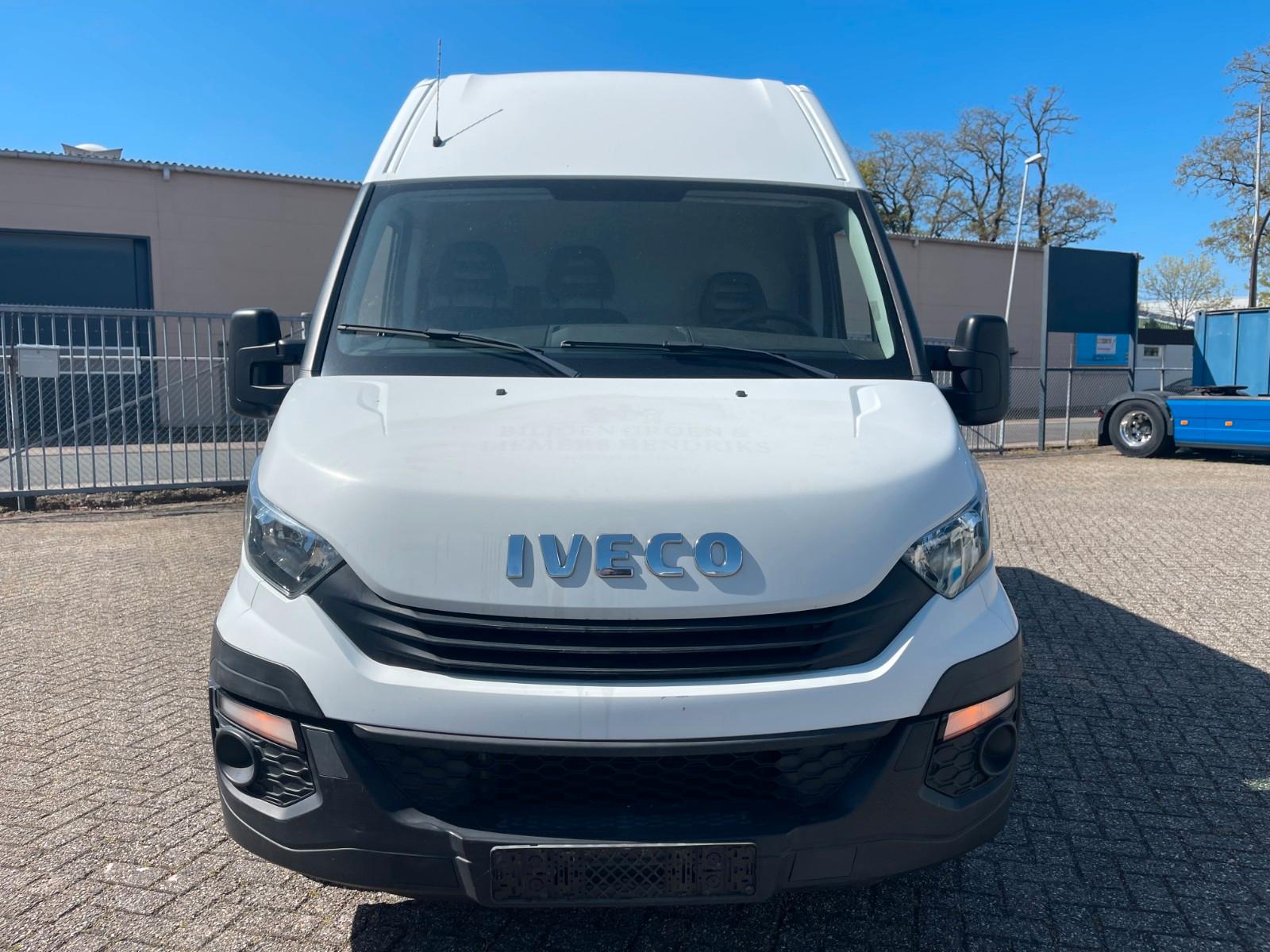 Iveco ANDERE Daily Kasten HKa 35 S ... V Radstand 3520