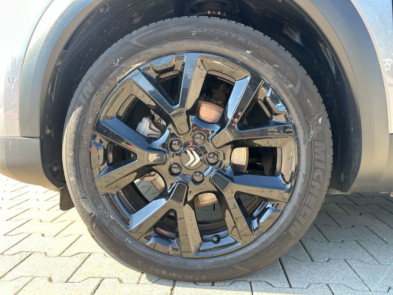 Fahrzeugabbildung Citroën C5 AIRC HYBRID 136 e-DSC6 e-SERIES - mit KI generiert/bearbeitet
