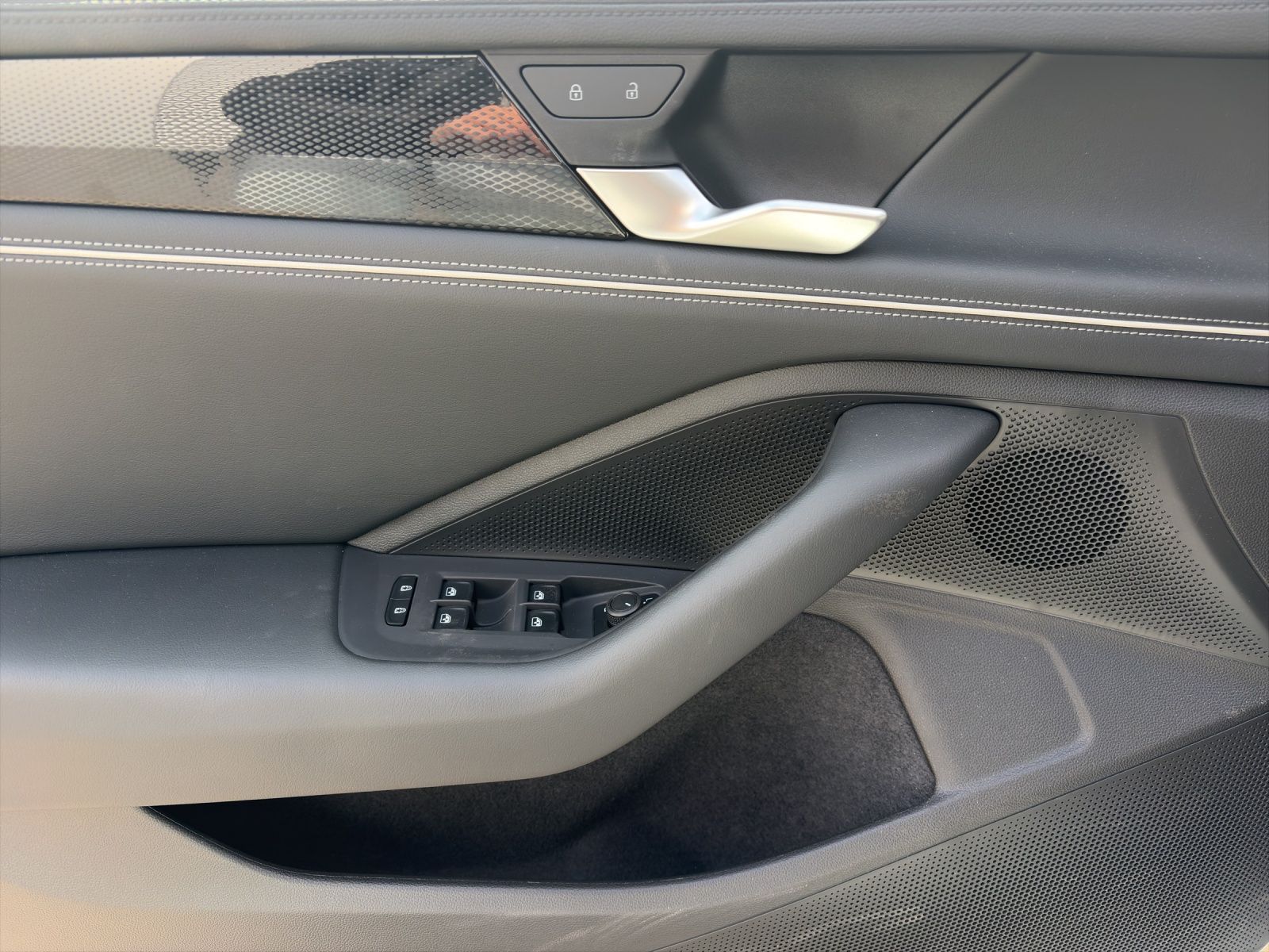 Volkswagen Passat Variant - Bild 14