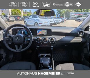Mercedes CLA 180 Shooting Brake - 8