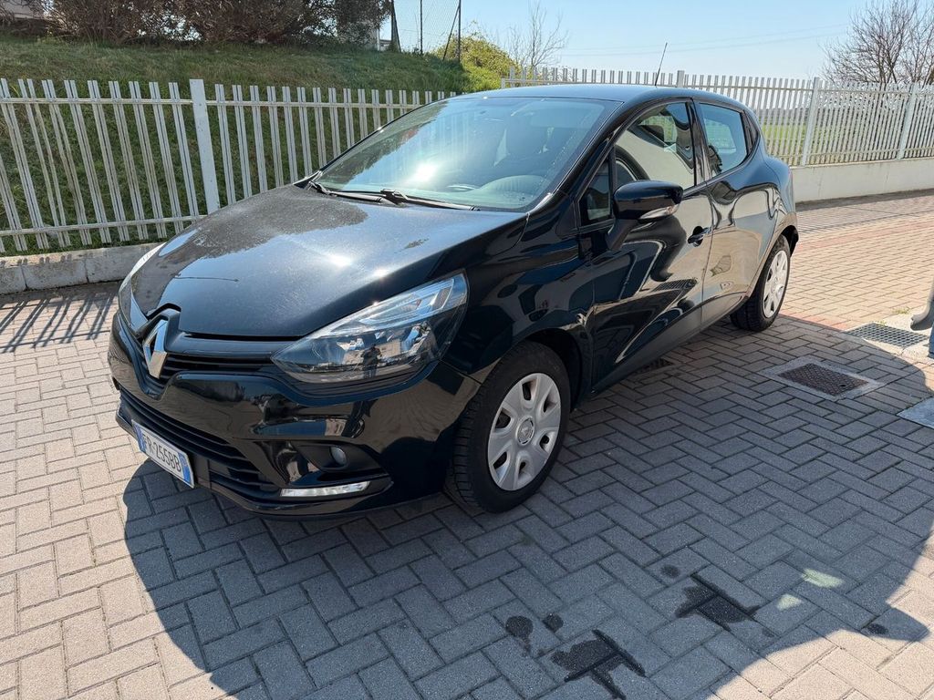 Image of Renault Clio