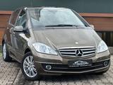 Mercedes-Benz A 170 A -Klasse +AUTOMATIK+SHZ+KLIMA+TÜV/KD NEU+ - Mercedes-Benz Klasse aus dem Jahr 2009