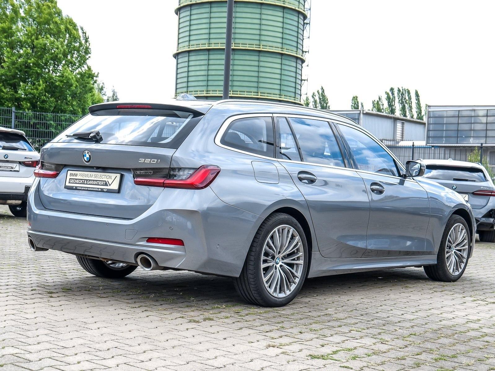 BMW 320i Touring AHK Navi Memory RFK DAB