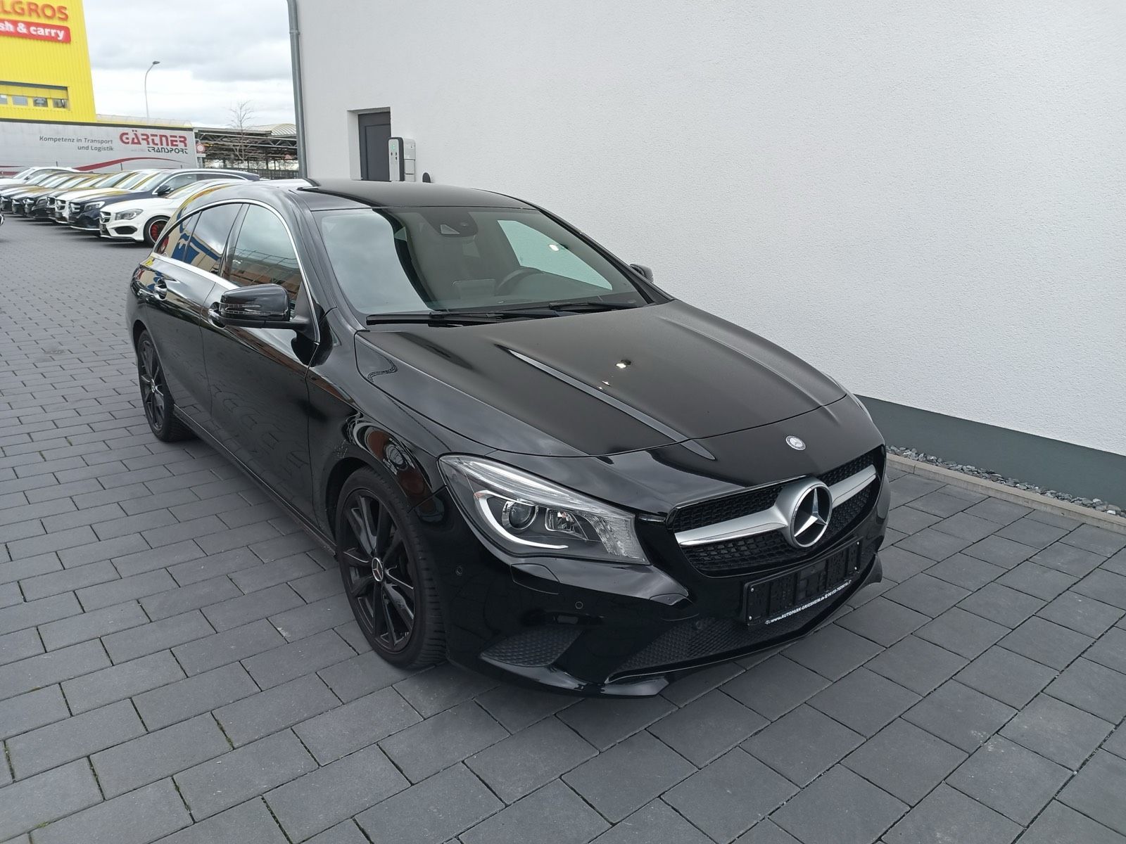 MERCEDES-BENZ Mercedes Benz CLA 200 Shooting