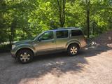Nissan Pathfinder - gebrauchte Nissan Pathfinder aus dem Jahr 2005