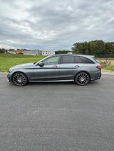Mercedes-Benz AMG Line | Panorama | 8-fach bereift | Garantie  - gebrauchte Mercedes-Benz C 400 aus dem Jahr 2019