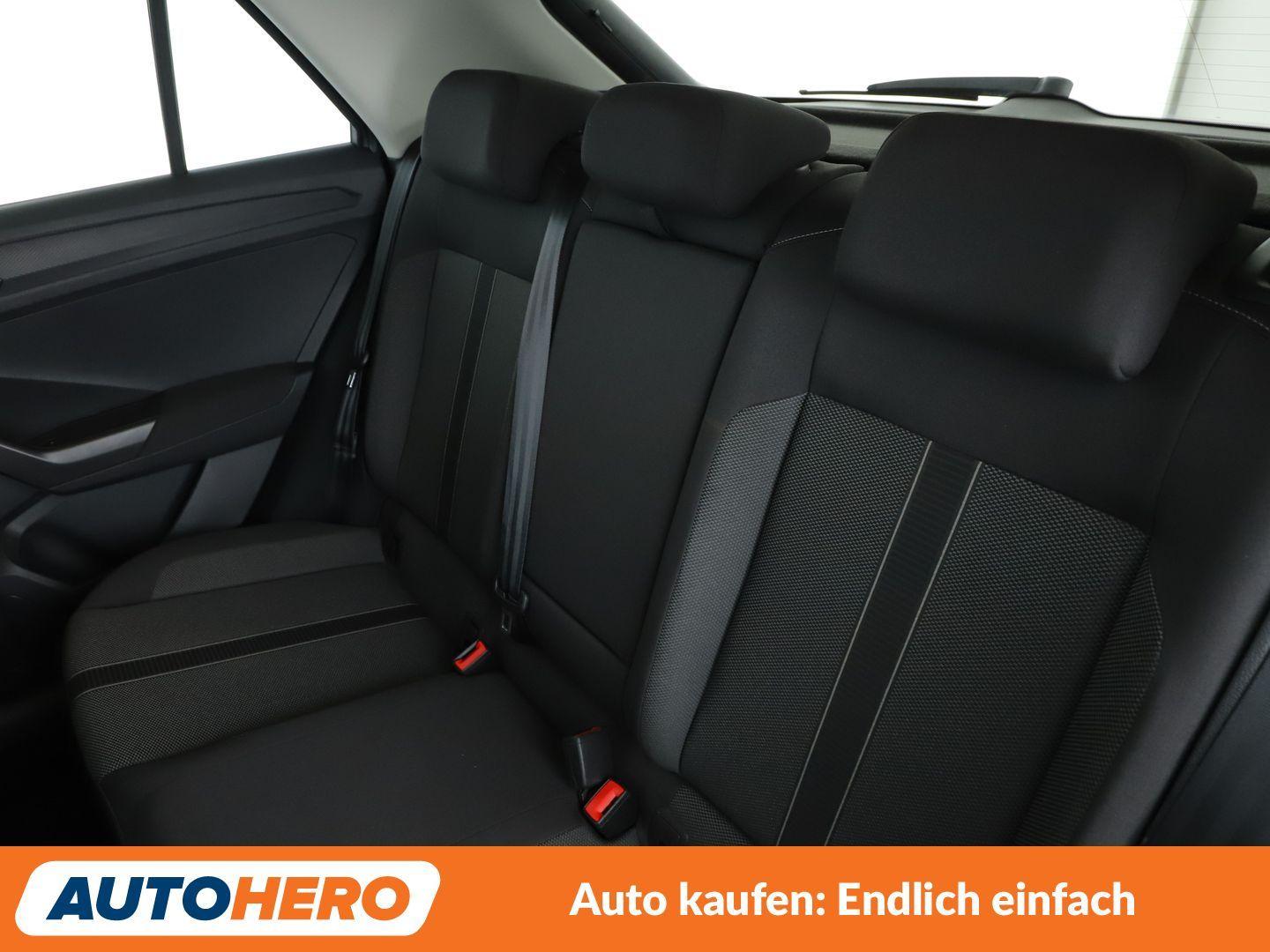 Volkswagen T-Roc 1.0 TSI Life*NAVI*PDC*SHZ*ALU*DAB*PLA*, миниатюра 13