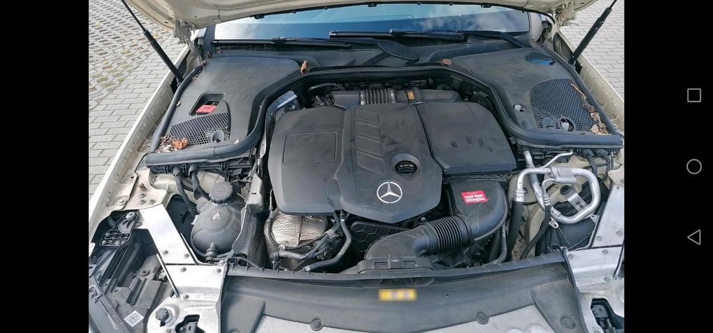 Image of Mercedes-Benz 200