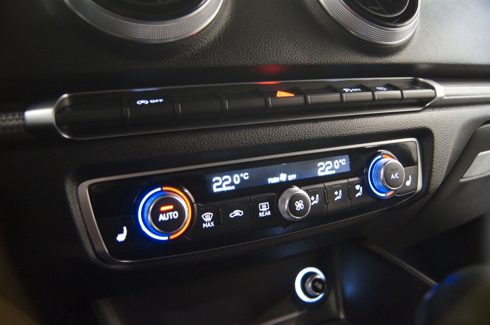 Audi A3 Sportback design|XENON|PDC|SHZ|DSG foto 10