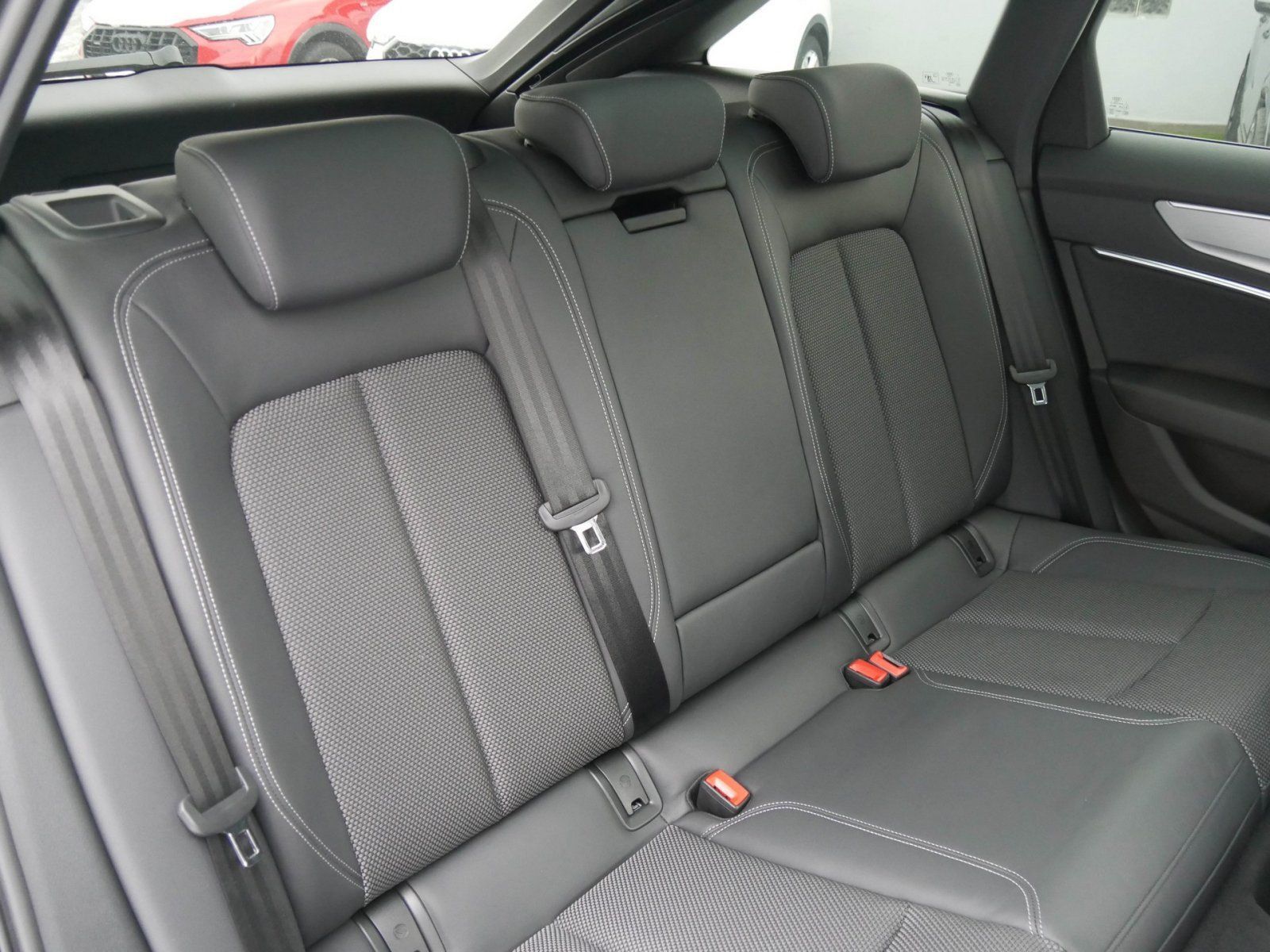 Audi A6 Avant 40 TDI S line PANORAMA KAMERA LED foto 4