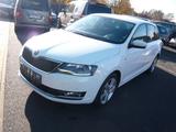 Skoda Rapid Spaceback Clever Automatik - weiße Skoda Rapid
