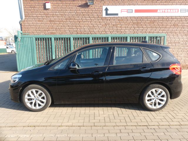 BMW 218 Baureihe 2 Active Tourer 218 d Advantage