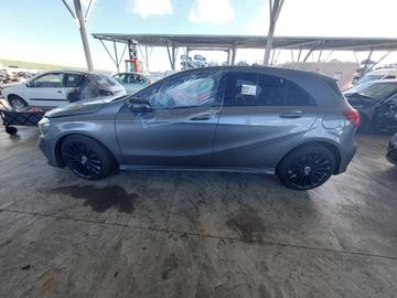 صورة 8 لـ 2015 Mercedes-BENZ A 220