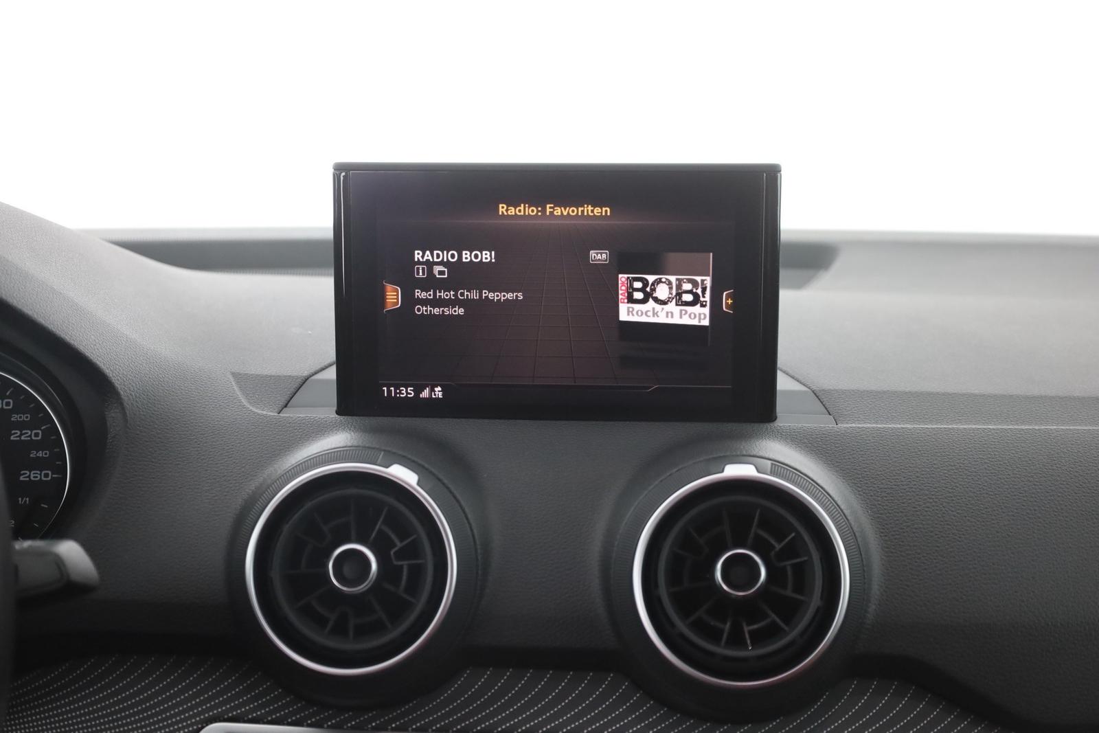 Audi Q2 35 1.5 TFSI sport LED Navi Sitzheizung