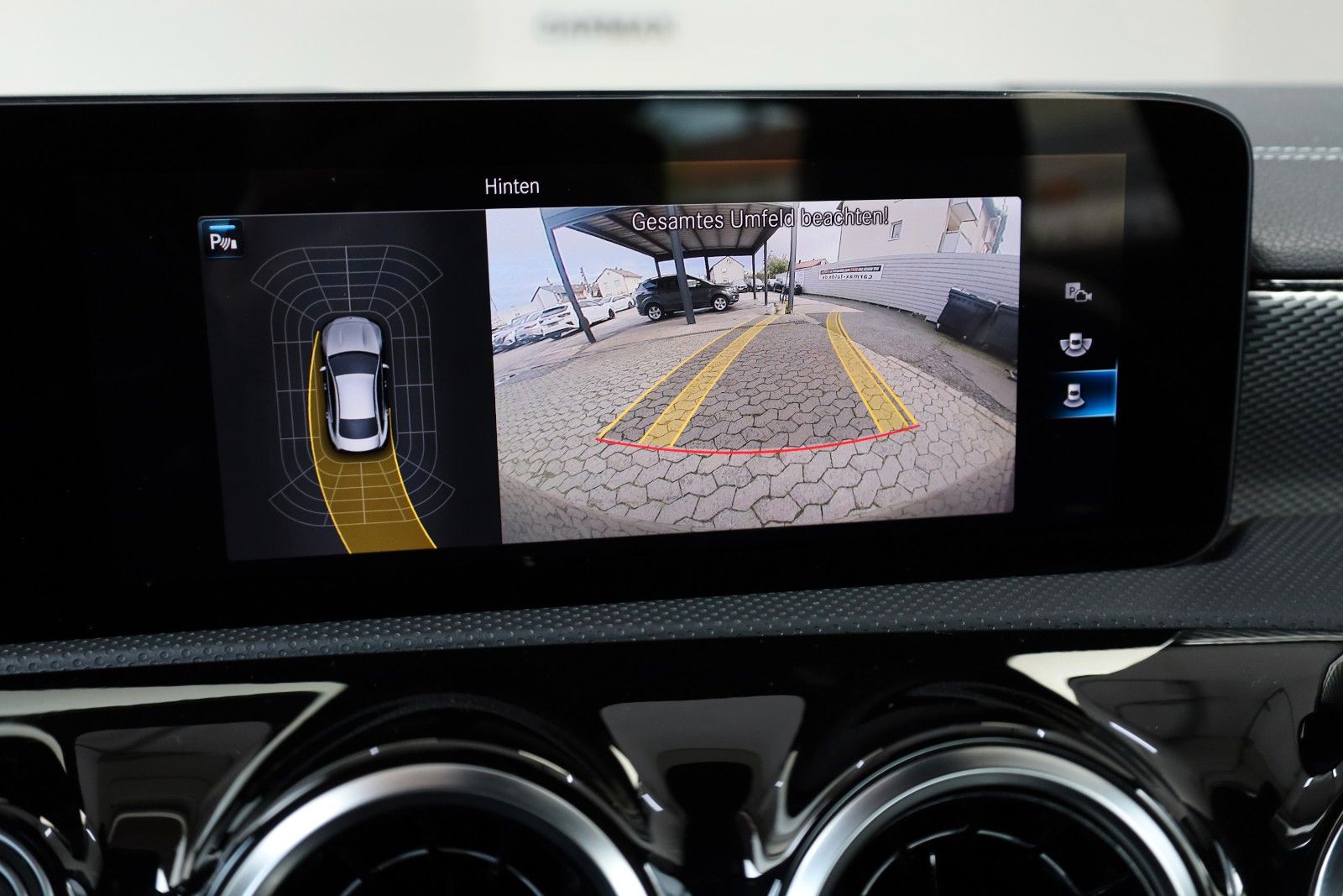 Fahrzeugabbildung Mercedes-Benz CLA 250e Coupé T.Leder,Navi,LED,SH,Park Paket