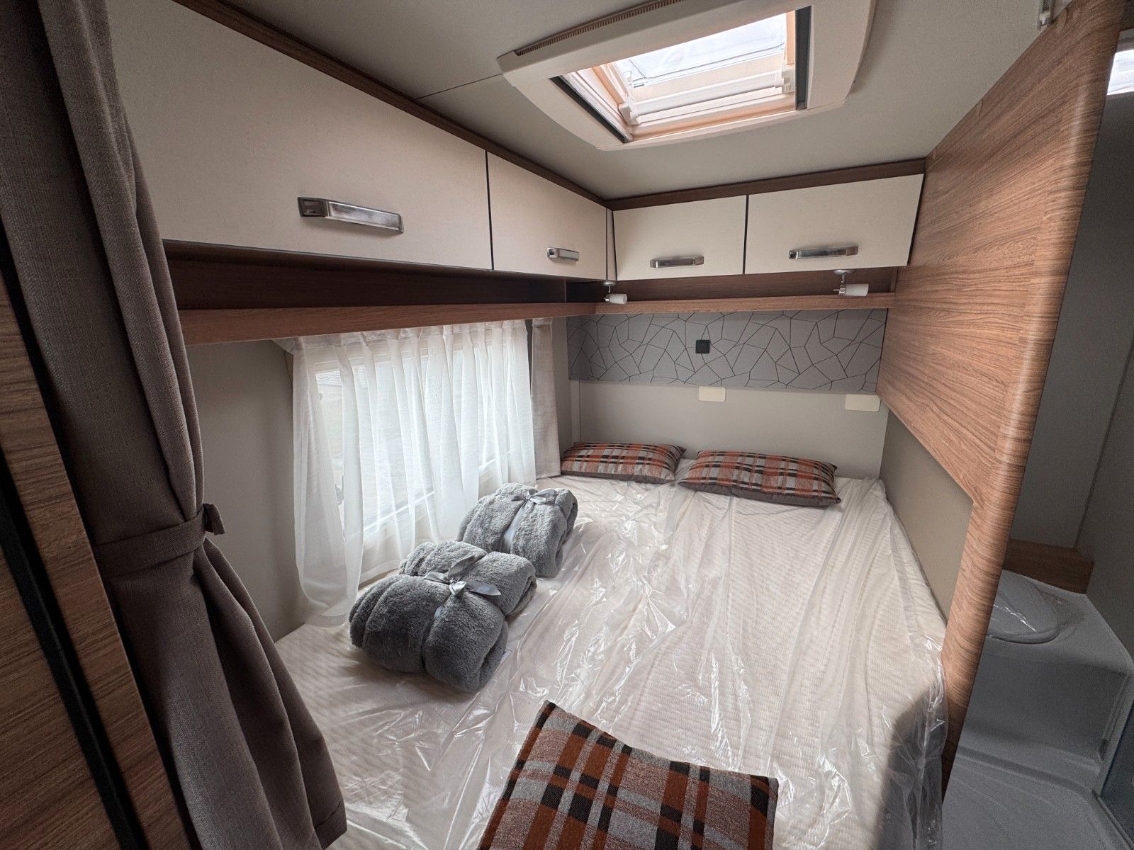 Fahrzeugabbildung Weinsberg CaraCompact 600MF PEPPER,SmartTV,TRUMA6E,uvm.