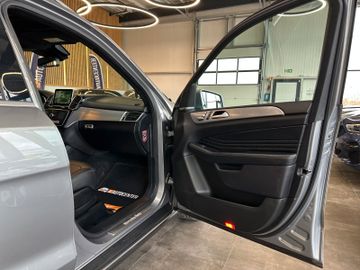 Mercedes-Benz GLE 350 d 4Matic*2.. Hand*AMG-Line*LED*AHK*Klima