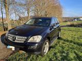 Mercedes-Benz Mercedes Benz ML 320 CDI Airmatic - Mercedes-Benz: Airmatic Ml