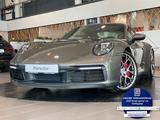 Porsche 992 Carrera S PDK Chrono PASM PCM Kam Sportabgas - Porsche 992: Grün