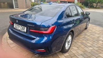 BMW 320 - 4