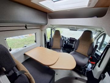 HYMER  ERIBA  HYMERCAR Redwood 601 Explorer 8G LED Fahrkomfort 
