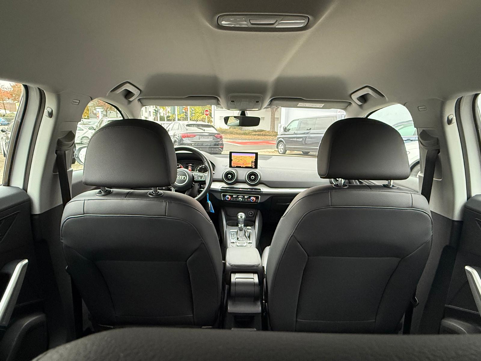 Audi Q2 35 TFSI*AHK*Tempomat*Leder*Navi*