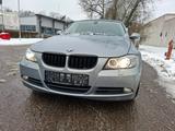 BMW 330i Individual, HU/AU neu, 8fach bereift - BMW 330 aus 2006: 330i