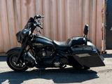 Harley-Davidson FLHTCU E-Glide - HARLEY-DAVIDSON FLHTCU
