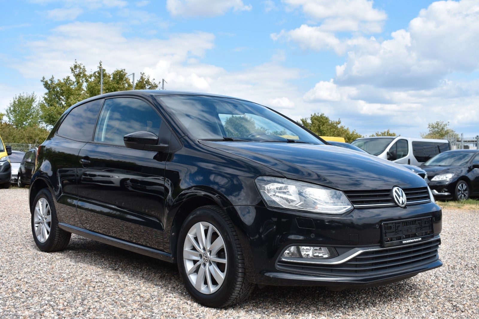 Fahrzeugabbildung Volkswagen Polo V Comfortline/KLIMA/PDC/SITZHEIZUNG/