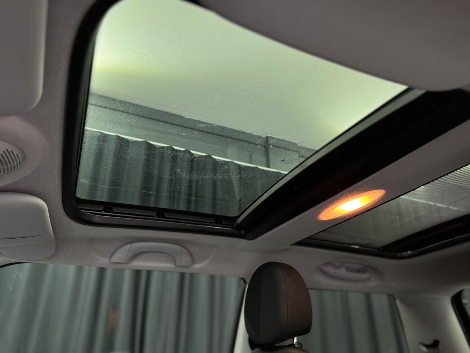 Fahrzeugabbildung MINI COOPER Mini Cooper|PANORAMA|XENON|AUTOMATIK|