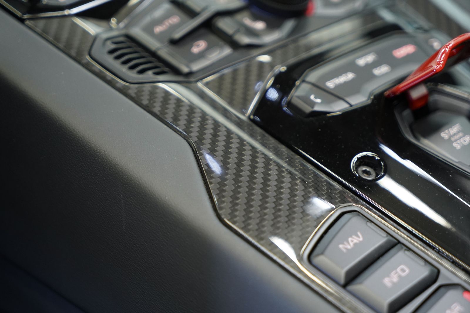 Lamborghini Aventador