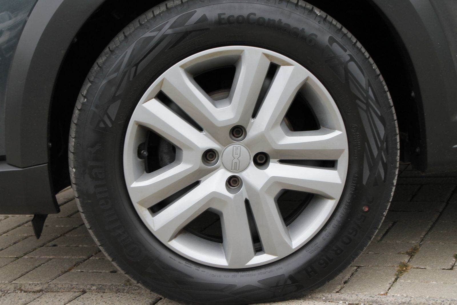 Fahrzeugabbildung Dacia Jogger Expression TCe 100 ECO-G