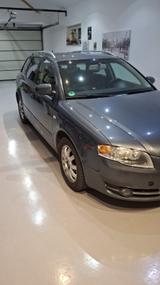 Audi A4 3.0 TDI Avant *quattro* Automatik - Audi quattro: Kombi