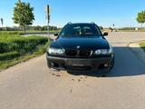 BMW E46 320d M-Packet - BMW 320: 320d Pack M