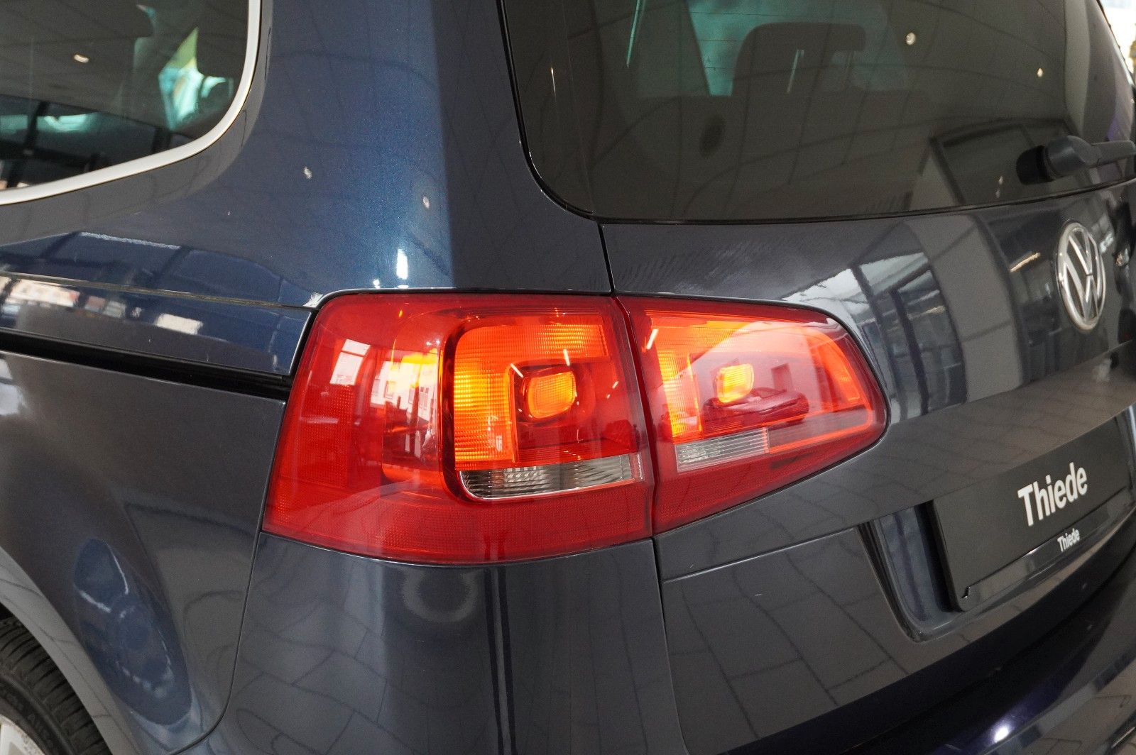 Fahrzeugabbildung Volkswagen Sharan 1.4 TSI STYLE 7-SITZE NAVI/PANO./SPORT/SH