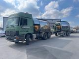 Mercedes-Benz Actros 2543 3 Pedale / Asphaltkocher Henne