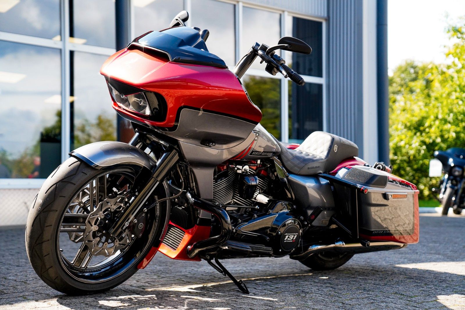 Fahrzeugabbildung Harley-Davidson CVO ROAD GLIDE FLTRXSE - 131cui-Kodlin Fat Tire