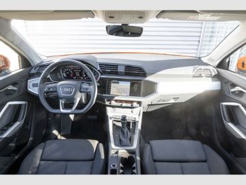 Audi Q3 - 11