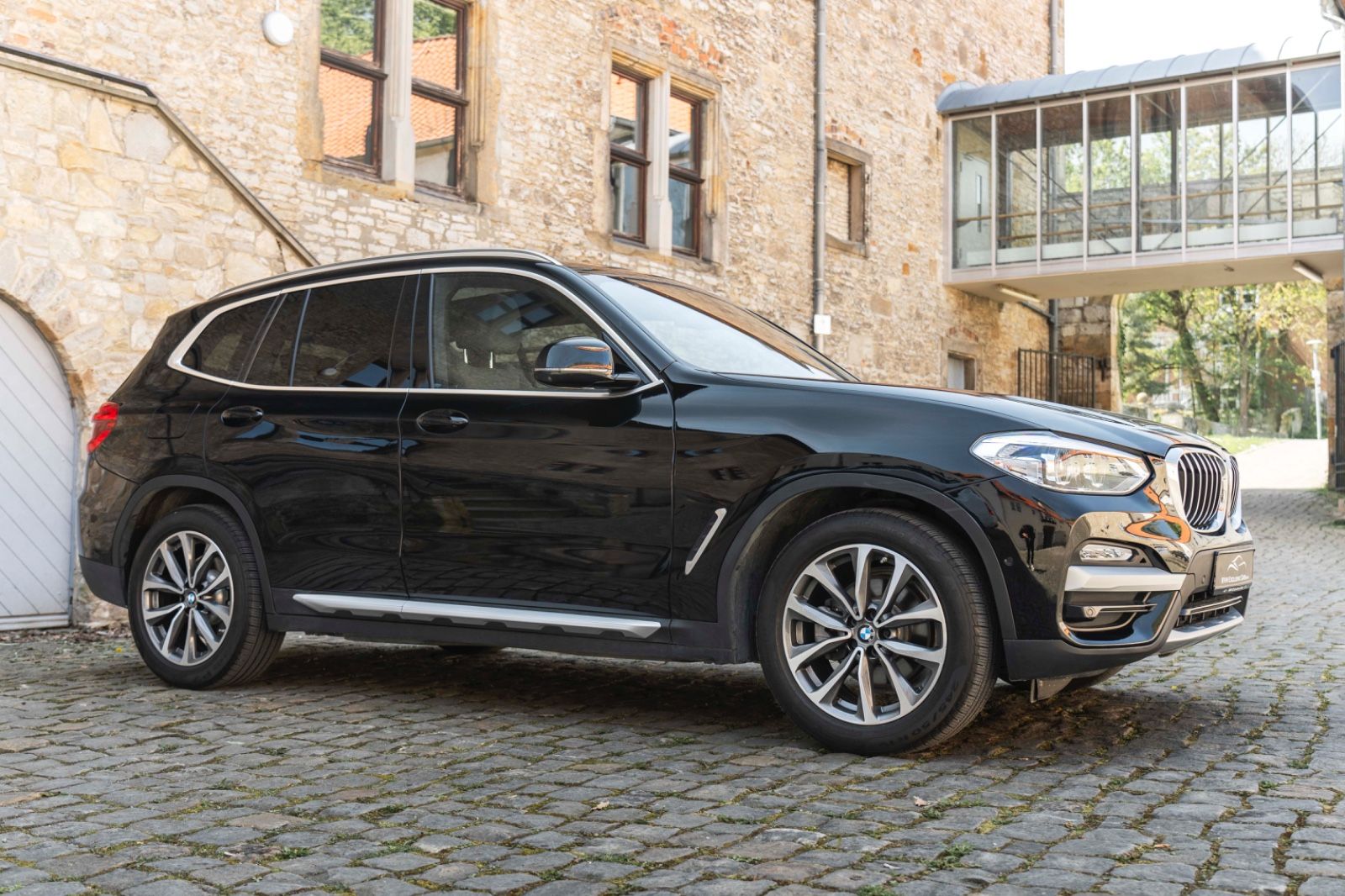 Fahrzeugabbildung BMW X3 xDrive 30i xLine LED Pano HIFI Driving Assist