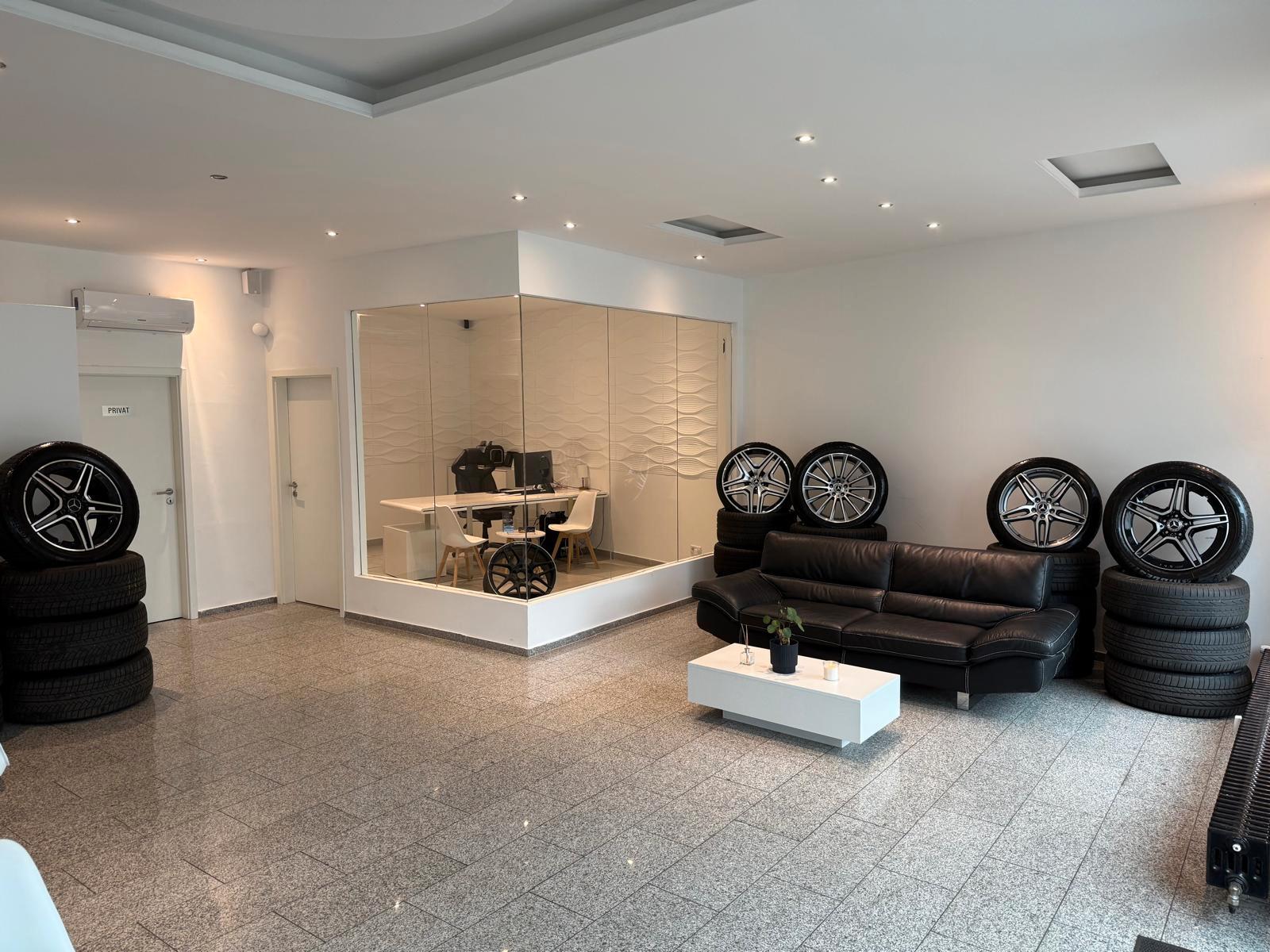 showroom-image-main