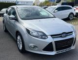 Ford Focus Lim. Titanium - gebrauchte Ford Focus aus dem Jahr 2011
