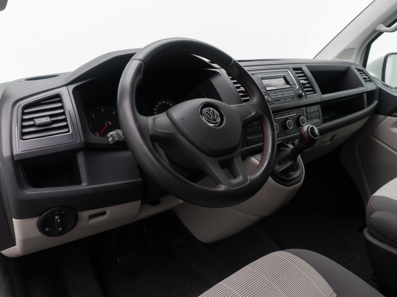 Fahrzeugabbildung Volkswagen T6 Transporter Wohnmobil CaliforniaStyle 18Zoll
