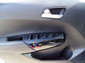 Kia Picanto GT-Line KLIMA-NAVI-SHZG-TWA-LED-LEDER