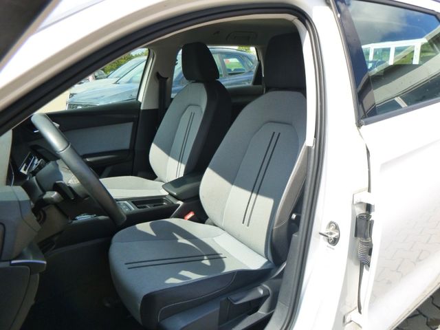 Fahrzeugabbildung Seat Leon Sportstourer 2,0 TDI >AUT/NAV/LED/SHZ/PDC<