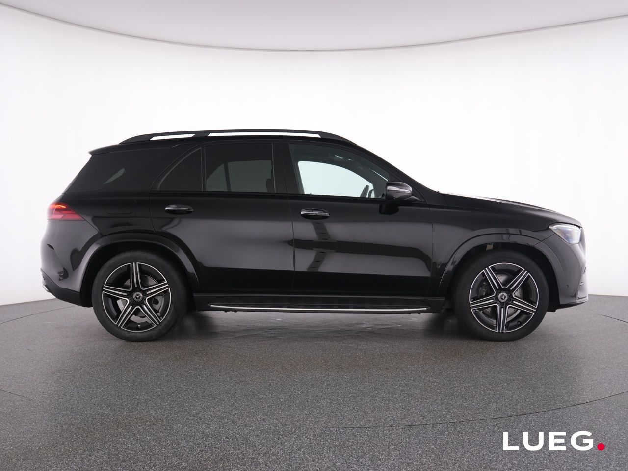Mercedes-Benz GLE 300 d 4M AMG MBUX MBeam Pano Night 21'' 360° foto 12