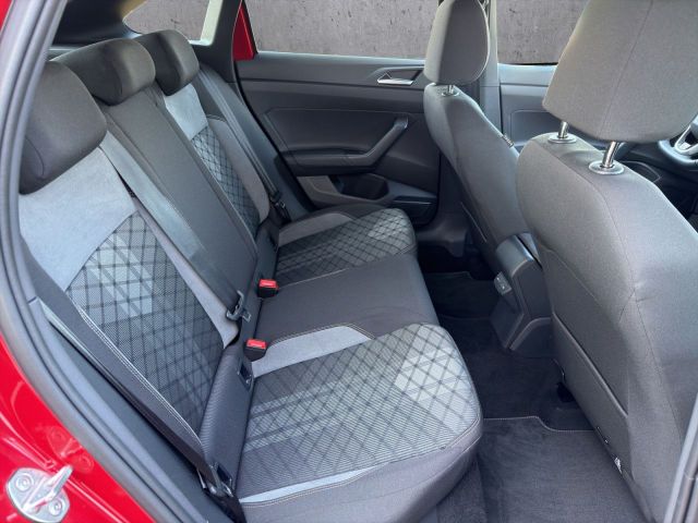 Taigo R-Line 1.5 TSI DSG Bluetooth Navi LED