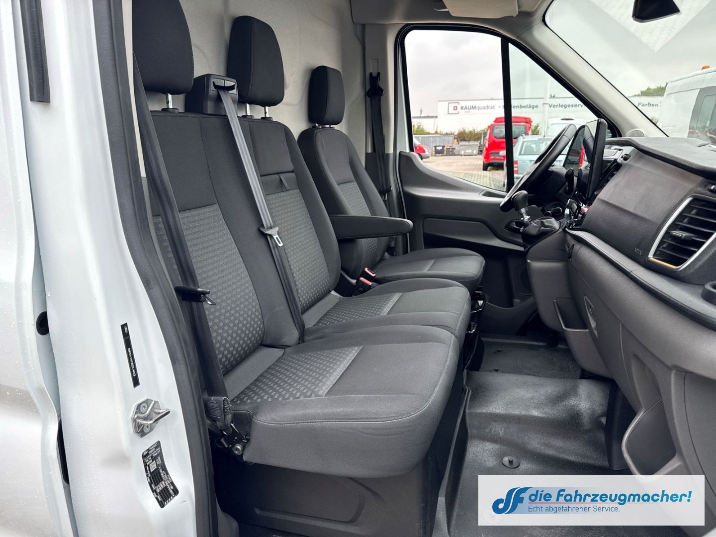Fahrzeugabbildung Ford Transit Kasten 350 L2 Trend 2.0  Klima DAB Totwi