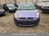 Ford Fiesta Futura - Ford Fiesta aus 2006 mit Benzin-Antrieb: Kleinwagen