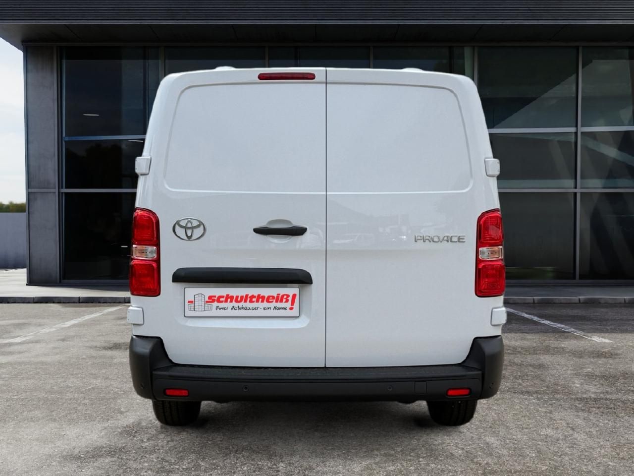 Fahrzeugabbildung Toyota Proace L2 Kasten Meister